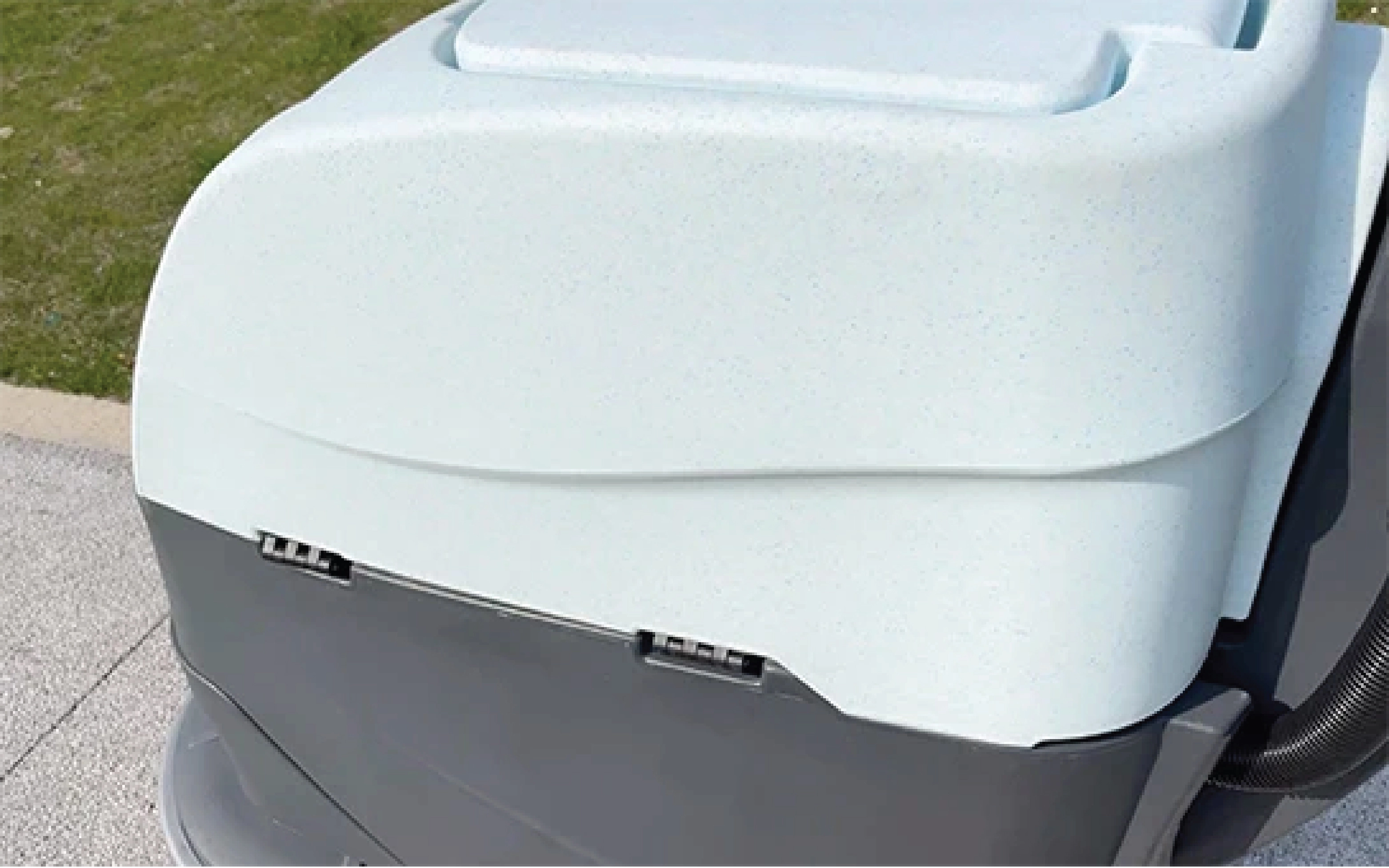 High-Capacity Water Tank